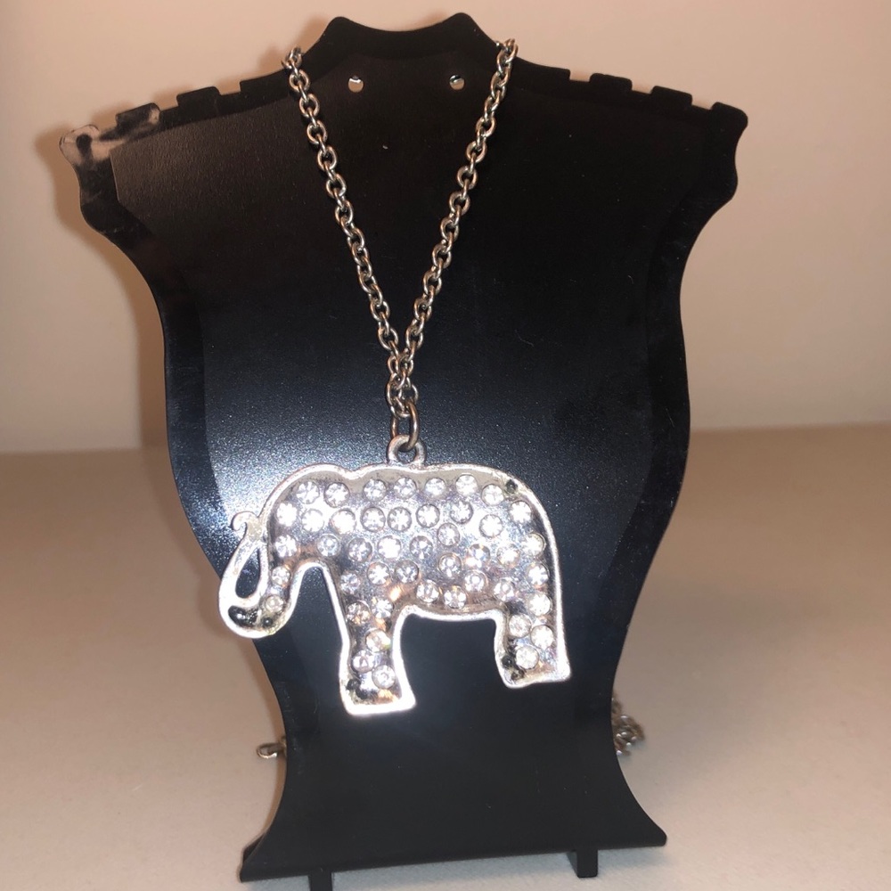 Elephant Necklace 🐘Vintage Double-Sided Rhinestone Glam Ornate Free Boho People
